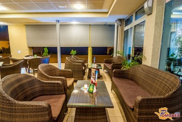 Pekarna, slaščičarna in kavarna Štručka, Rogašovci